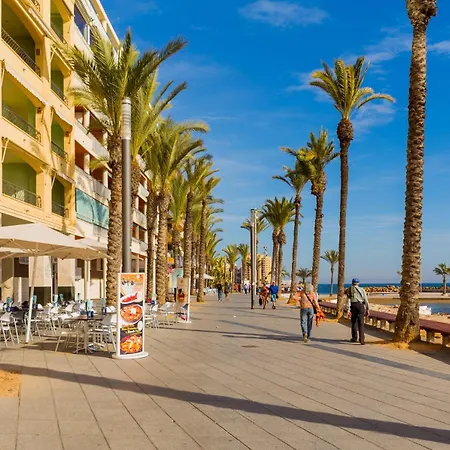 Apartment Ramon Gallud Id143